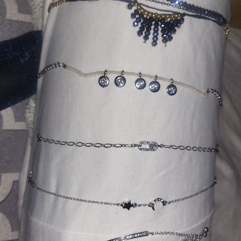 Bundle Of Bracelets Guess Brand Brand New